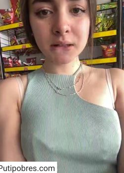 Blanquita Se Masturba En La Chamba 2