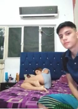Se folla a la prima en varias poses + Vídeo Full 3