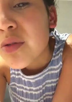 Chichona Pasa Buen Vídeo Desnudita 7