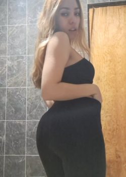 Mina Blanquita De Buen Culo + Vídeo Desnudita En En Baño 3