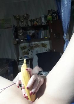 Ricura De Universitaria Dándose Placer Con Todo 4