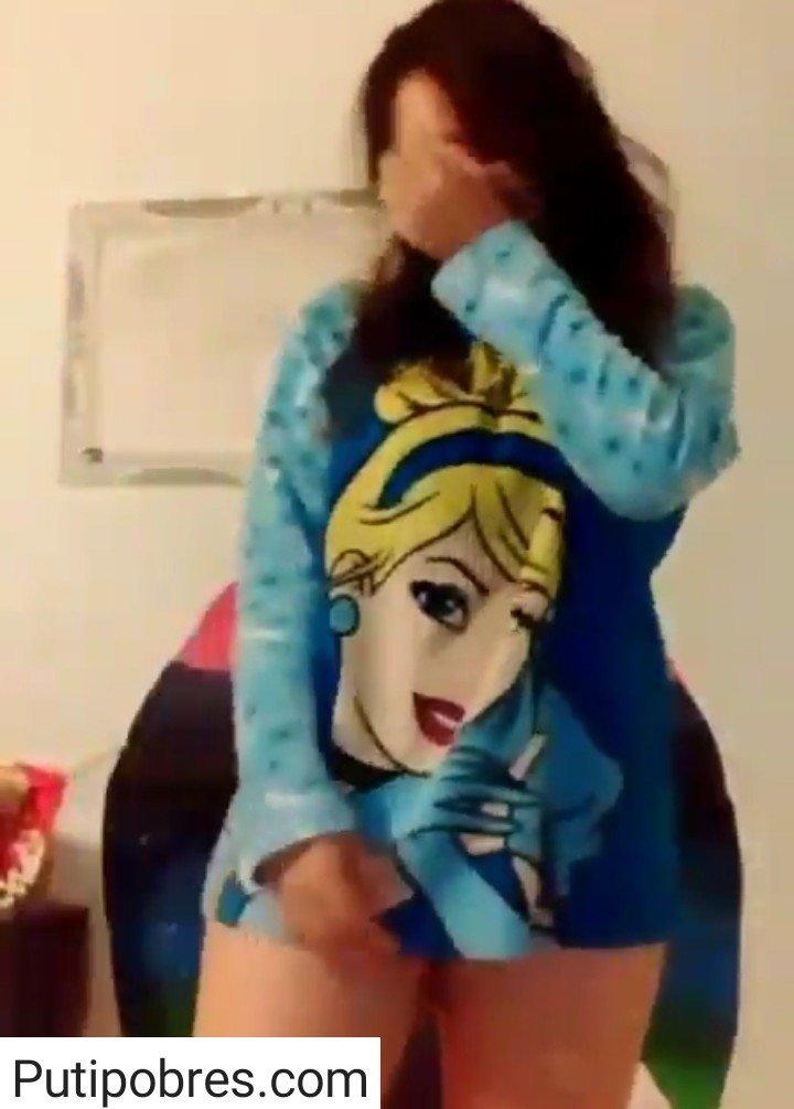 Morra Tímida Culona Pasa Su Rico Pack 1