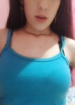 Mina De Tetas Pequeñas+ Video 6