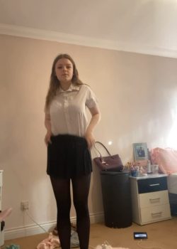 Rica estudiante Werita se desnuda toda 2